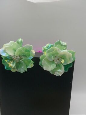 Green Iridescent Flower Earrings - Women Jewelry Gift